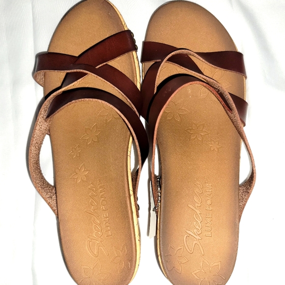 Sketchers Wedge Size 10 - Picture 2 of 4